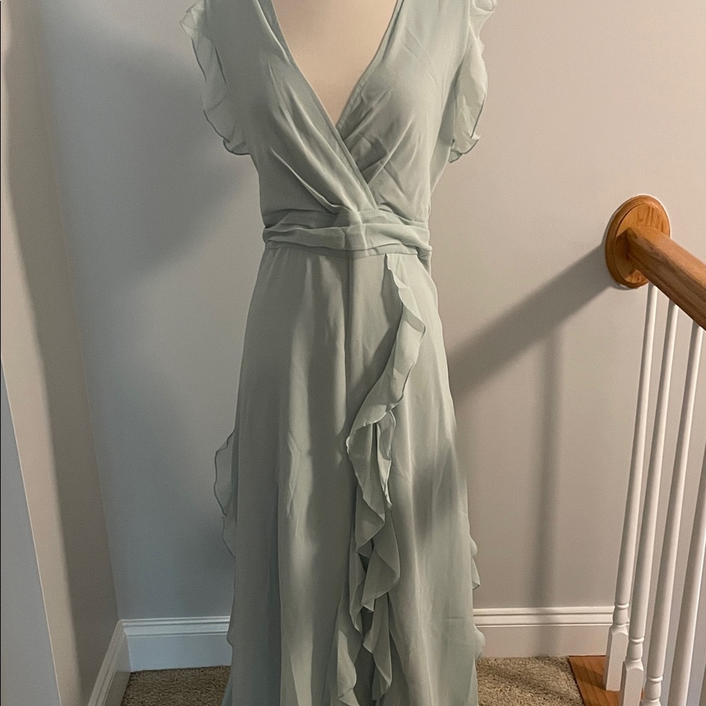 Elegant Light Green Women's Dress